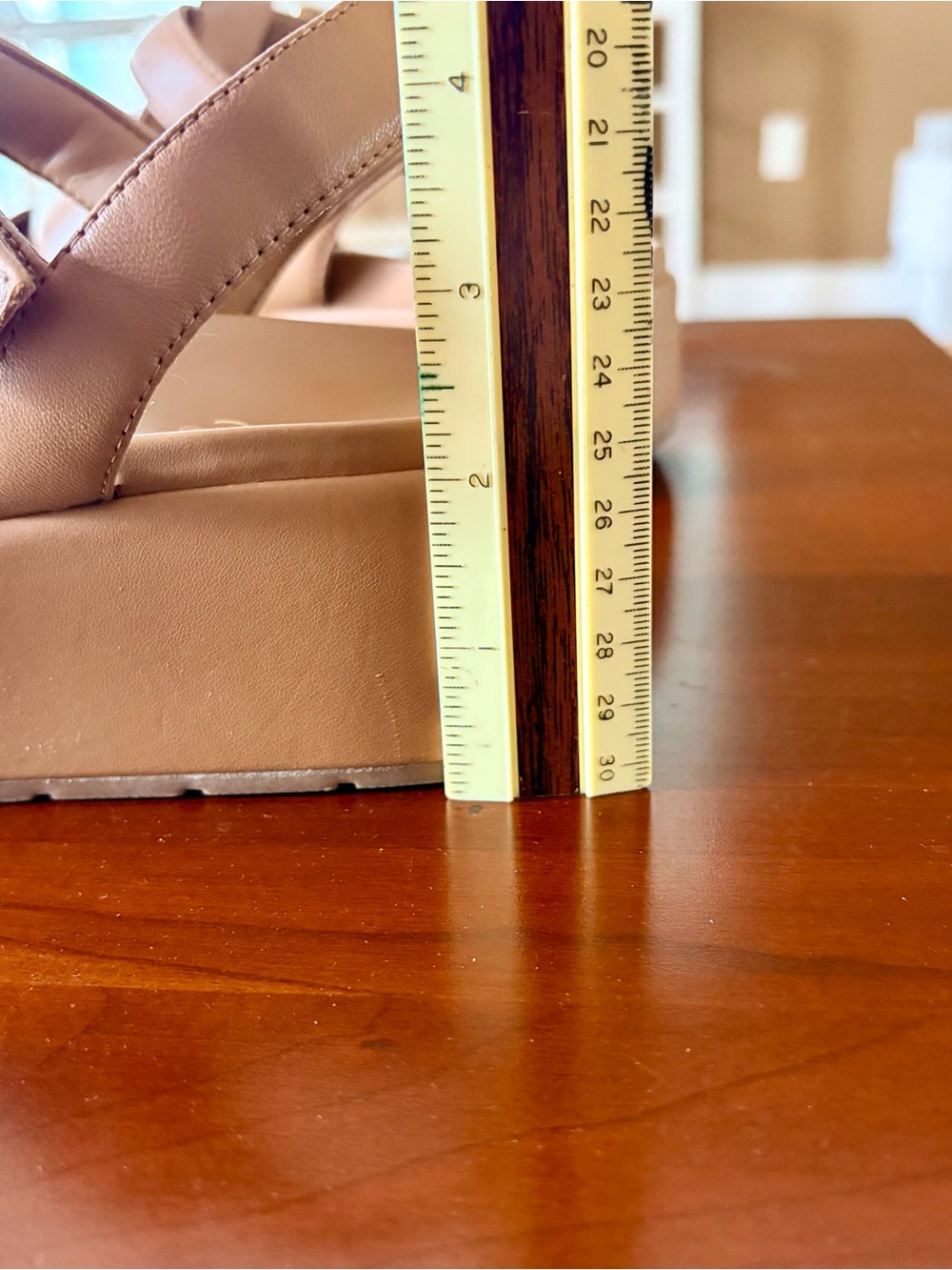 Vionic Tan Leather Platform Slide Sandals with Buckle “Delano” 8.5/39. EUC! - Picture 10 of 11